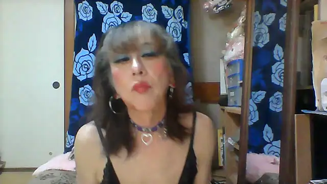 Show modela anakanakami na web-kameri
