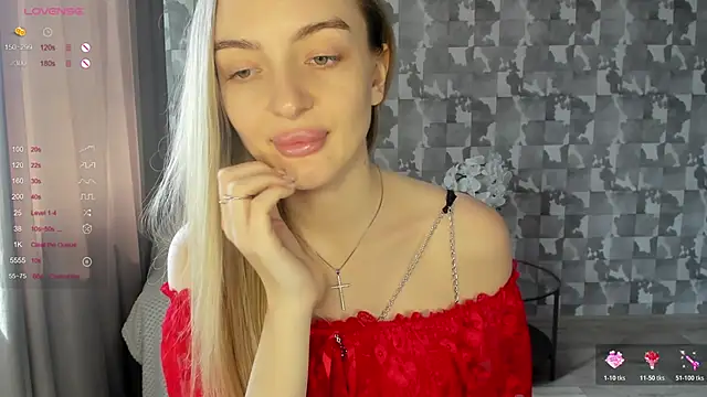 XXX chat uživo modela A_delina
