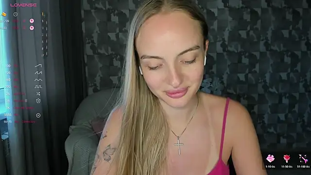 A_delina Chat XXX in diretta