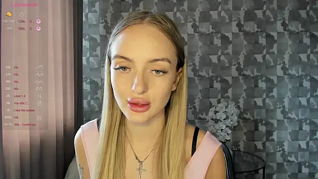 A_delina Adlı Modelin Canlı XXX Sohbeti