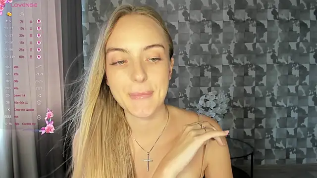 A_delinan Live XXX chat