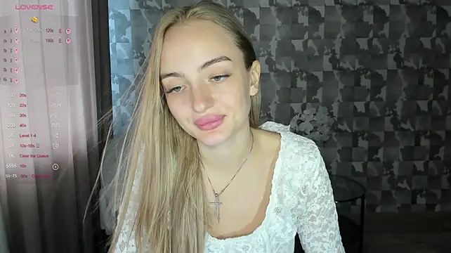A_delina Chat XXX live