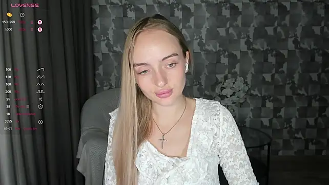 A_delinan Live XXX chat