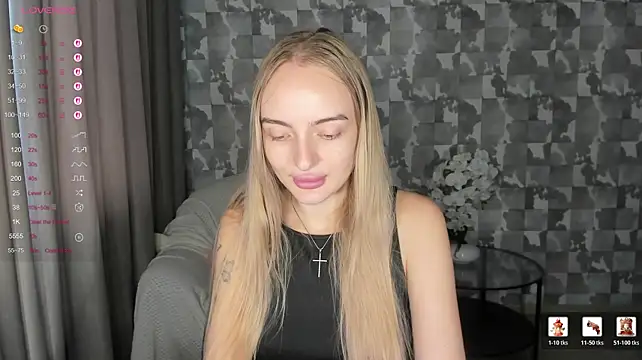 A_delina's Live XXX Chat
