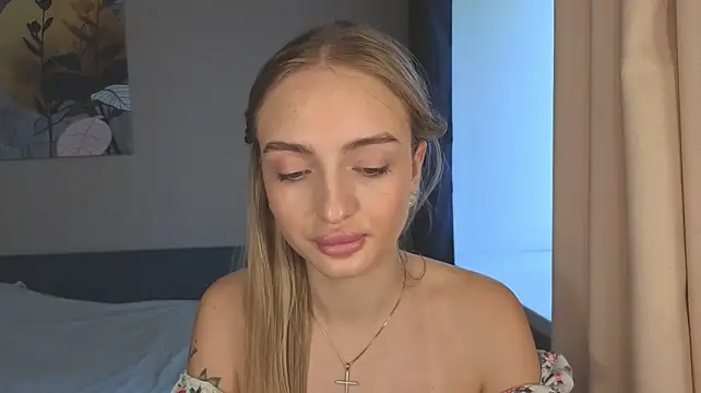 A_delina's Live XXX Chat