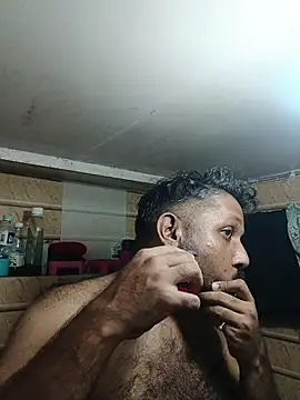 carria_homes Pertunjukan Webcam
