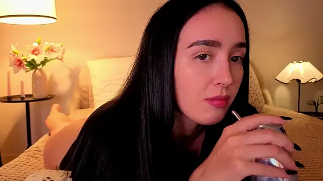 KimKhallifa – Live XXX-chat