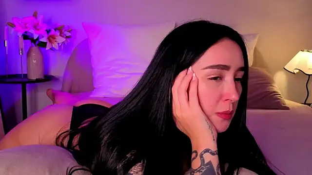 KimKhallifa's Live XXX Chat
