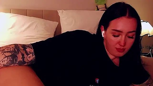 ZoeNickels Obrolan Langsung XXX