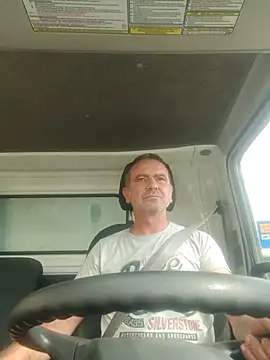 Webkamerová show xxceyhun