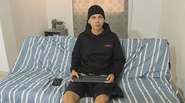 Lil_Tatto webcam show