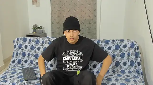 Lil_Tatto's Webcam Show
