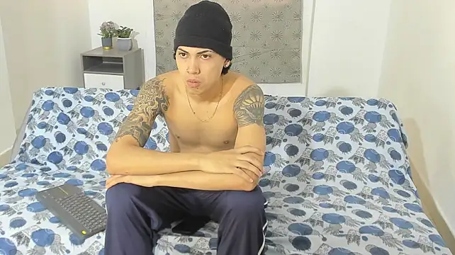Show webcam de Lil_Tatto