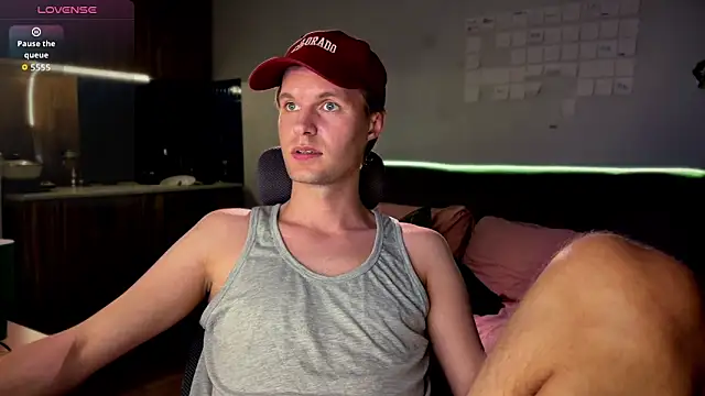 عرض كام Leonnextdoor