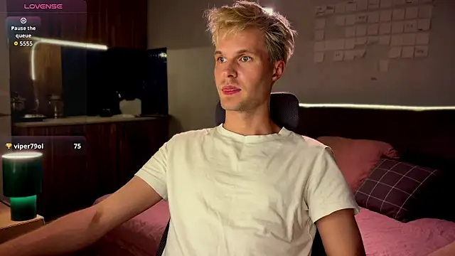 Webkamerová show Leonnextdoor