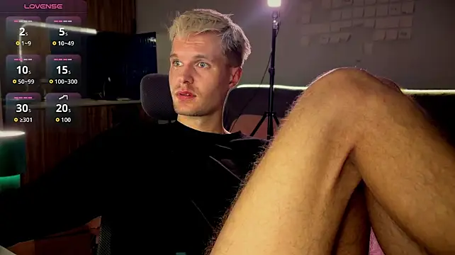 Leonnextdoor Webcamshow