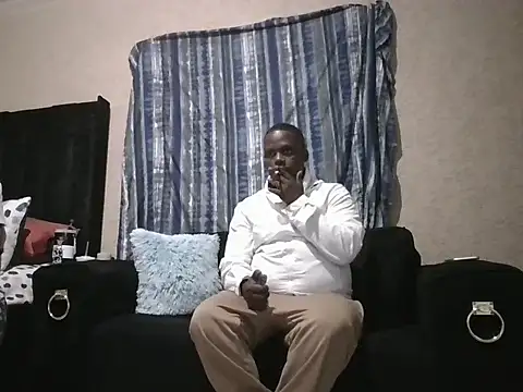 ThamiXX Show in webcam