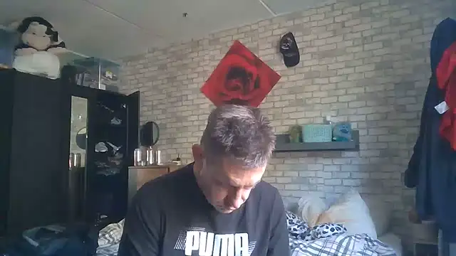 הופעת וובקאם של pietjebellxx