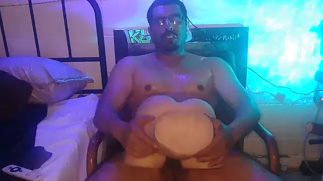 k1oudE's Webcam Show