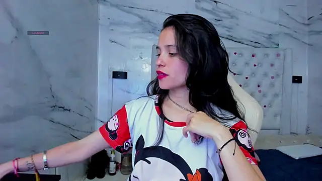 Онлайн чат XXX arissha_lee