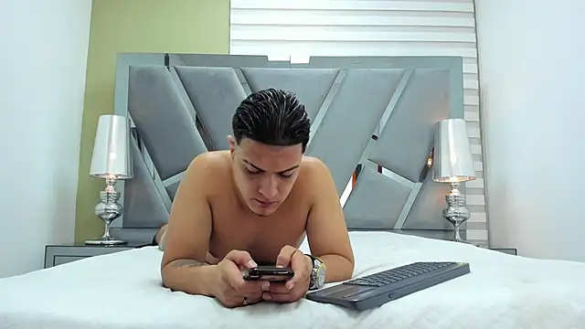 عرض كام DAVID_VICTORIAA