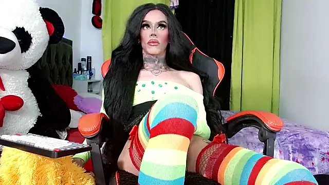 AlexdevilsHard Show in webcam