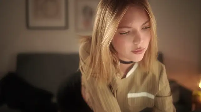 Živý XXX chat alittlestarrr