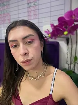 הופעת וובקאם של Sara_Davina