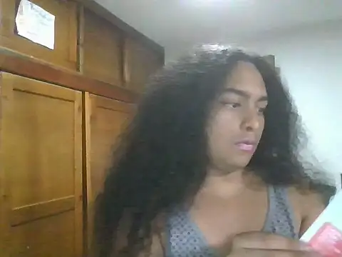 Show modela conejitamagicahermosaflor na web-kameri