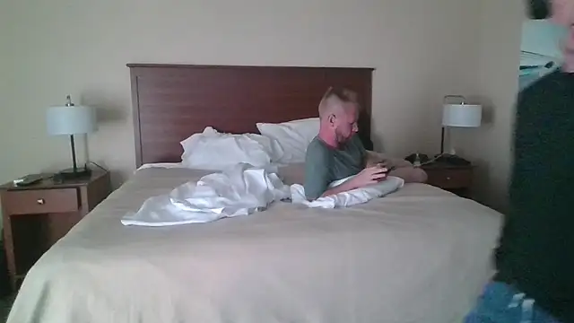 FLAcloudydick Show in webcam