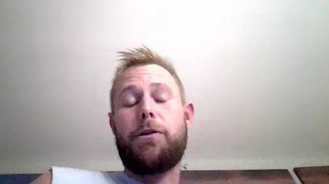 FLAcloudydickn Webbikameraesitys