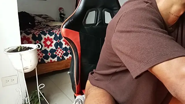 عرض كام Adam_Valenciia