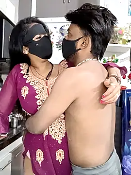 Show modela Kaur_Simran_01 na web-kameri