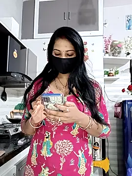 Kaur_Simran_01 Show in webcam