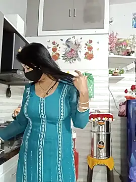 Kaur_Simran_01n Webbikameraesitys