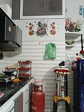 Kaur_Simran_01's Webcam Show