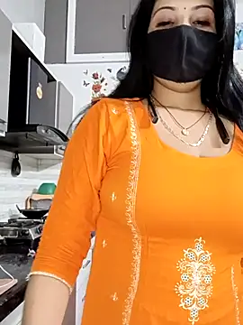 Kaur_Simran_01 Show in webcam