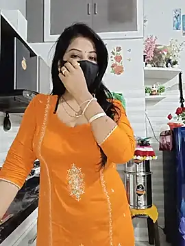 הופעת וובקאם של Kaur_Simran_01
