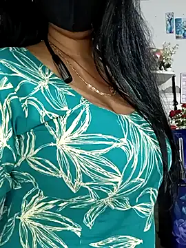 Kaur_Simran_01 Webcam show