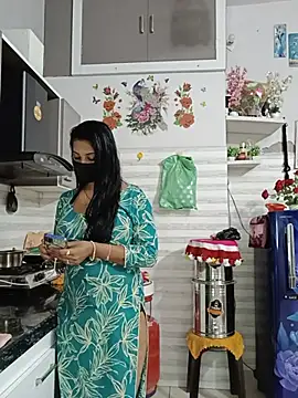 Kaur_Simran_01のウェブカメラショー