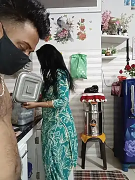 Webkamerová show Kaur_Simran_01