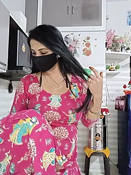 Kaur_Simran_01 Show in webcam