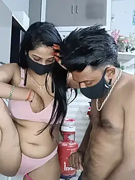 הופעת וובקאם של Kaur_Simran_01