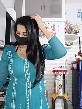 Kaur_Simran_01 Show in webcam