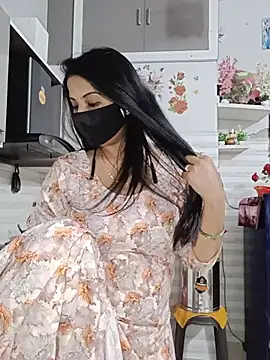 Show modela Kaur_Simran_01 na web-kameri