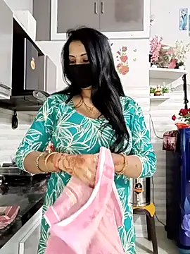 Kaur_Simran_01 Show in webcam