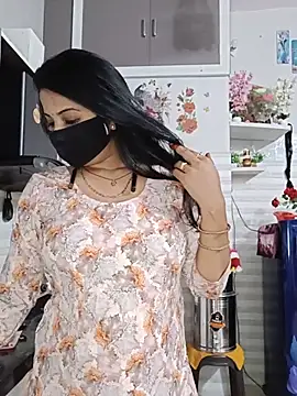 Kaur_Simran_01: διαδικτυακό σόου στην κάμερα