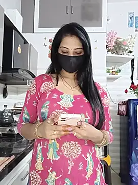 Kaur_Simran_01 Show in webcam