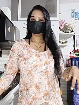 Pertunjukan Kamera Web Kaur_Simran_01