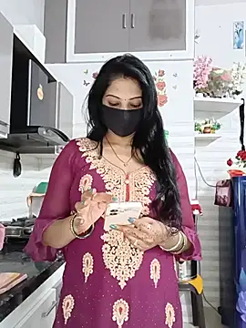 Kaur_Simran_01 Show in webcam